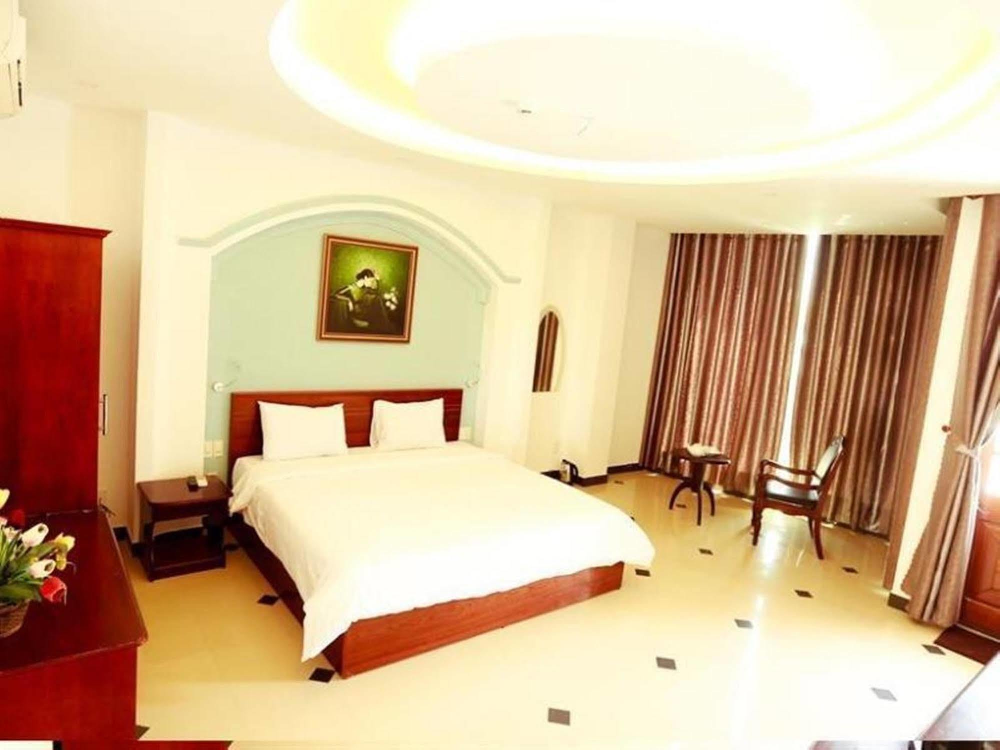 โรงแรมซวนฮึง ดานัง ภายนอก รูปภาพ
